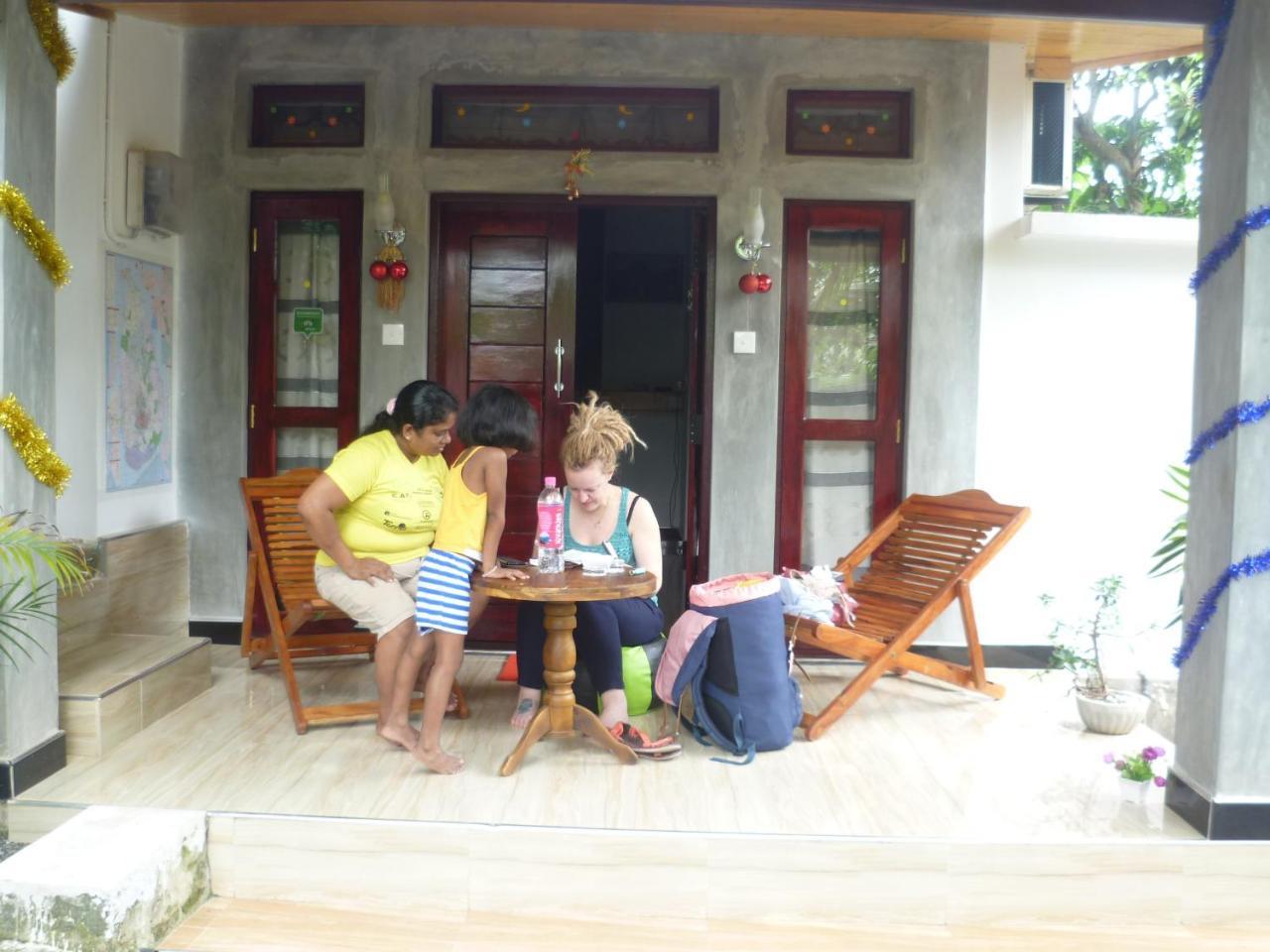 The Villa Sun Shine Batepola  Luaran gambar